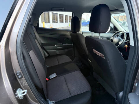 2018 Mitsubishi Outlander Sport ES
