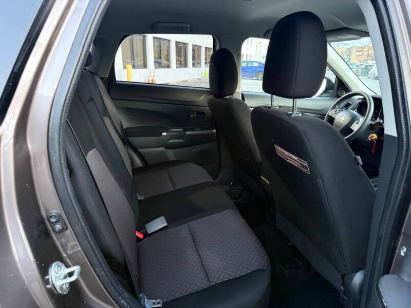 2018 Mitsubishi Outlander Sport ES