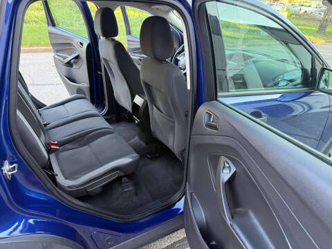 2016 Ford Escape S