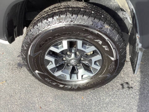 2022 Toyota Tacoma TRD Off-Road