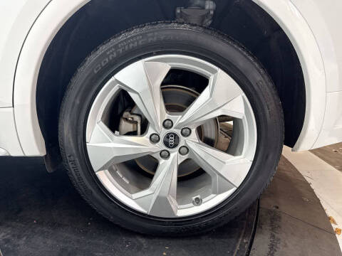 2022 Audi Q5 quattro S line Prem Plus 45 TFSI