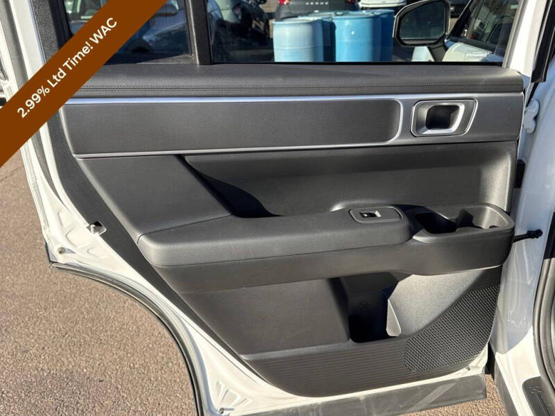 2025 Hyundai Santa Fe SE