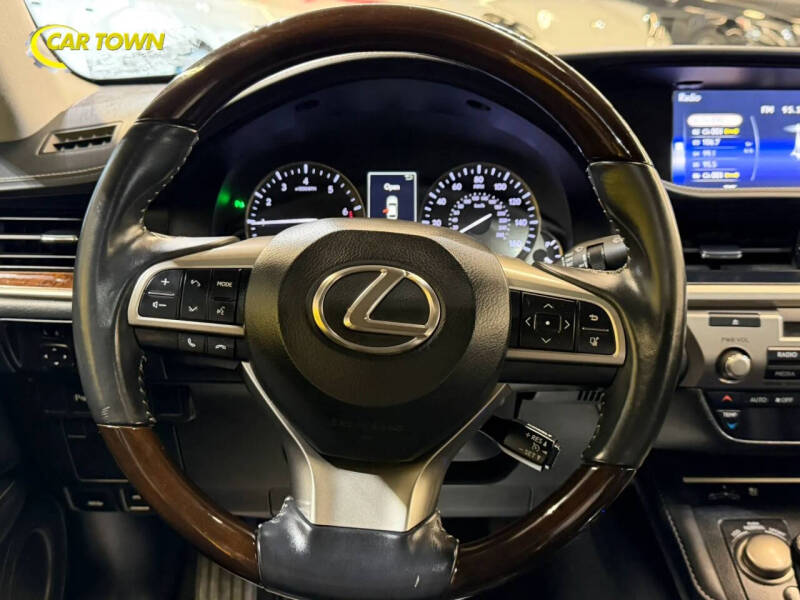 2016 Lexus ES 350
