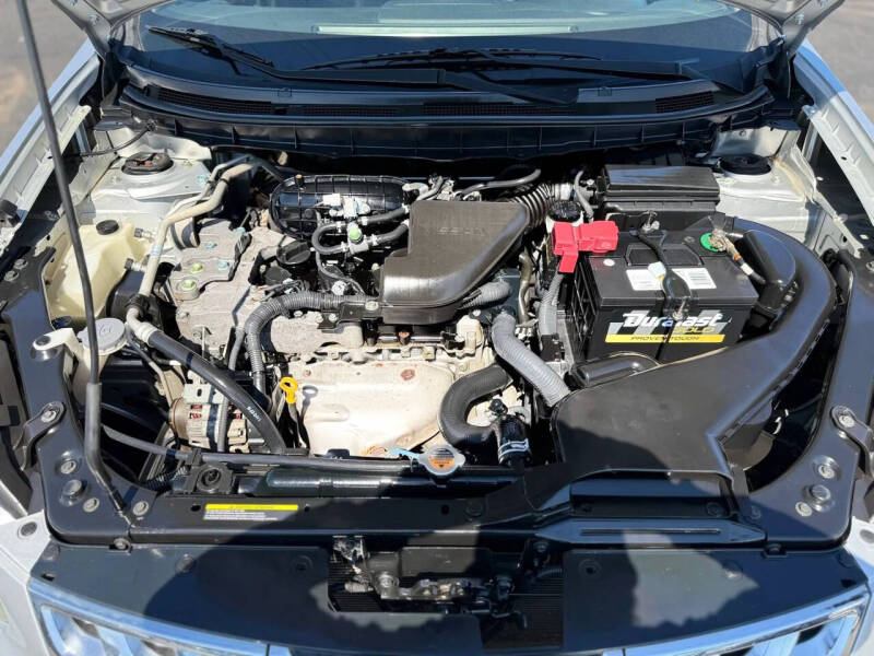 2015 Nissan Rogue Select S