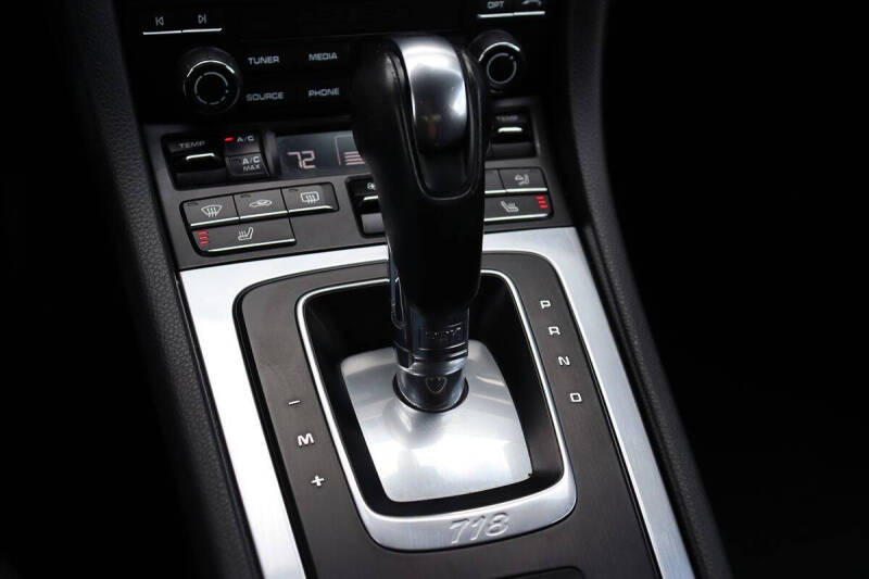 2019 Porsche 718 Cayman