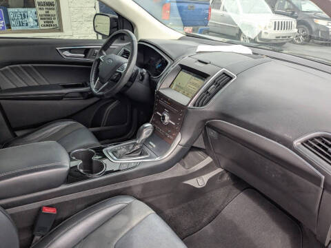 2017 Ford Edge Sport