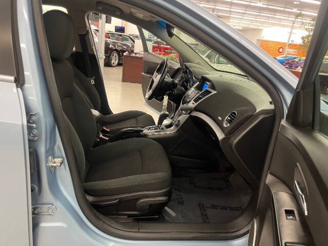 2011 Chevrolet Cruze LT