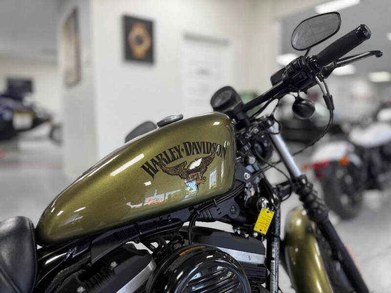 2016 Harley-Davidson IRON 8