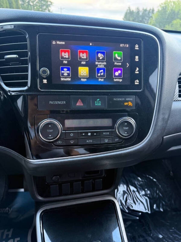 2017 Mitsubishi Outlander SE