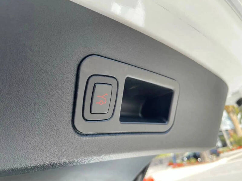 2018 Tesla Model S 75D