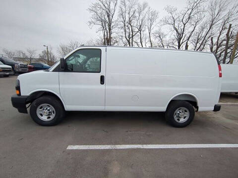 2025 Chevrolet Express 2500