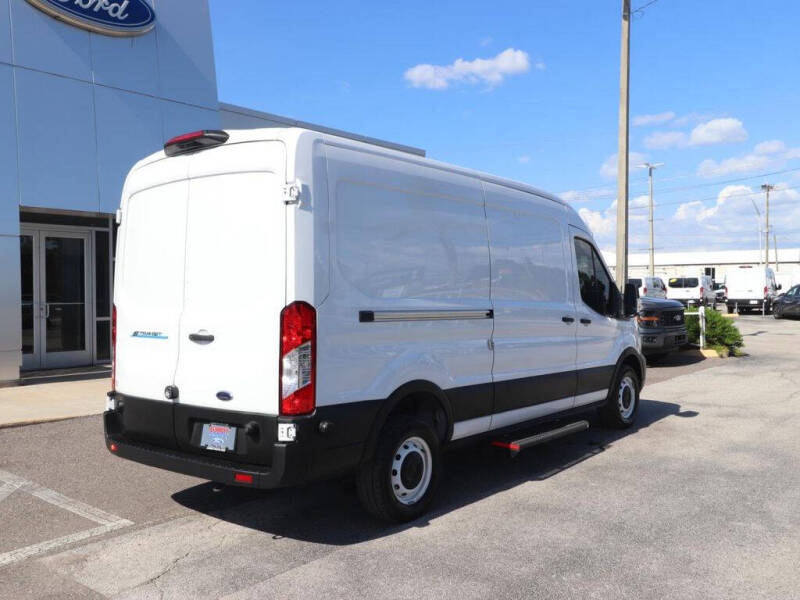 2023 Ford E-Transit