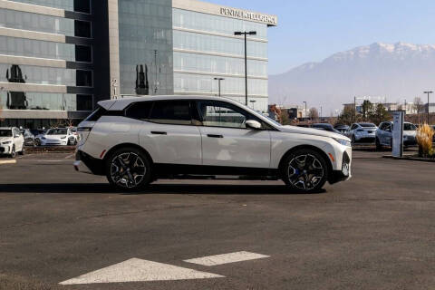 2025 BMW iX xDrive50