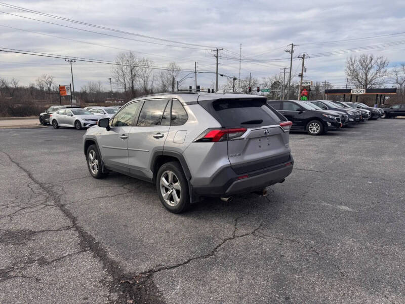 2019 Toyota RAV4 Hybrid Limited
