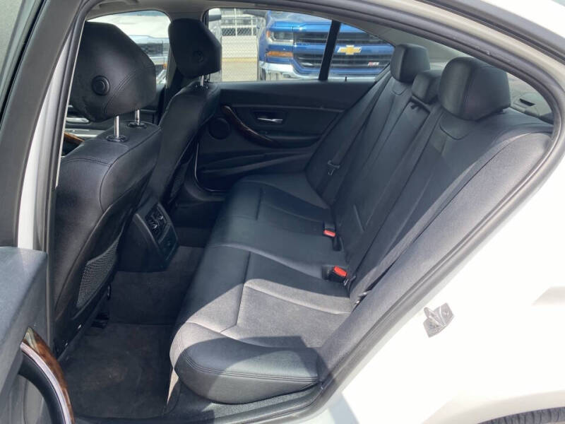 2014 BMW 3 Series 320i xDrive