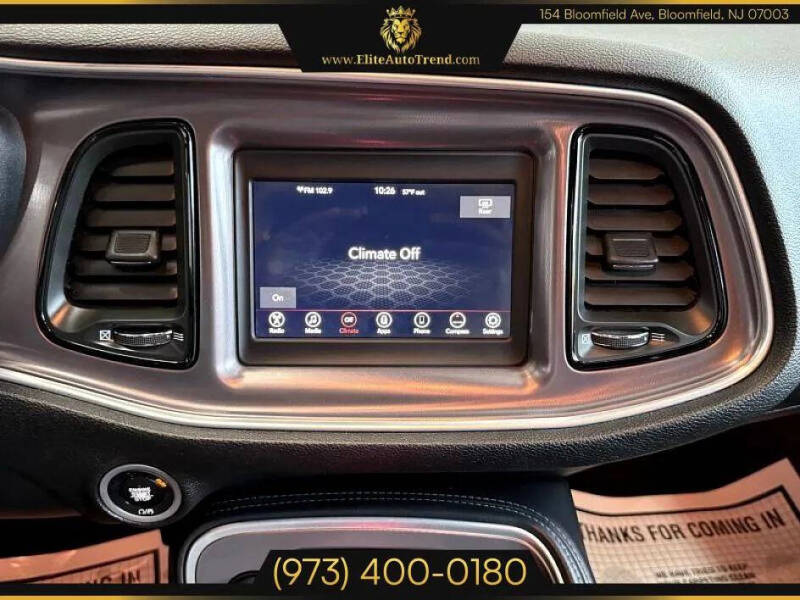 2020 Dodge Challenger SXT