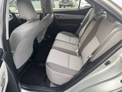 2018 Toyota Corolla LE