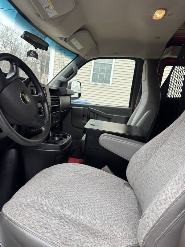 2016 Chevrolet Express 2500