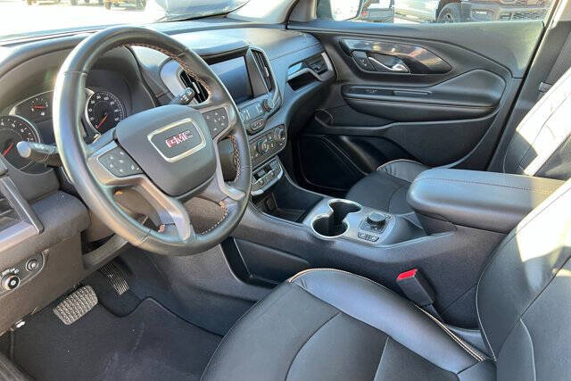 2023 GMC Terrain AT4