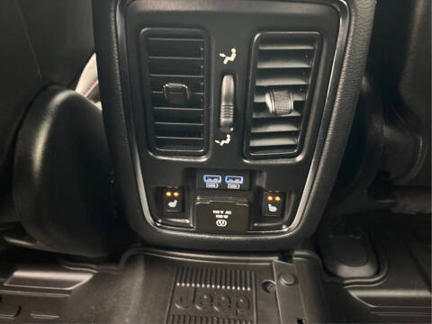 2020 Jeep Grand Cherokee Trailhawk