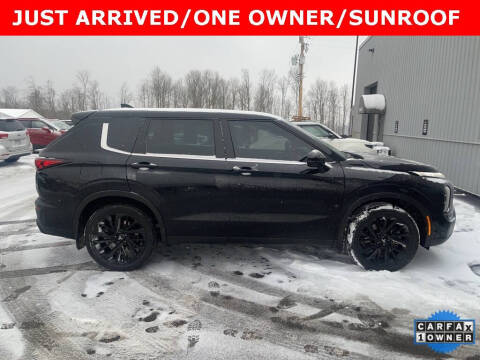 2022 Mitsubishi Outlander Black Edition