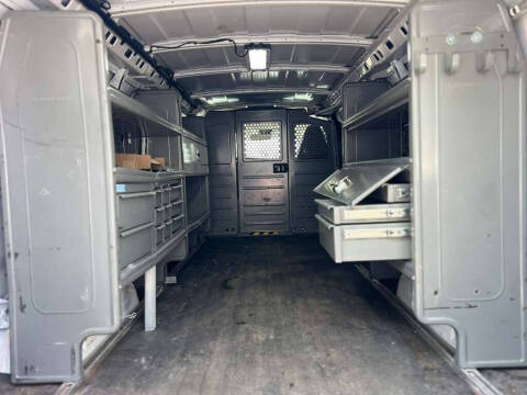 2019 Chevrolet Express 2500