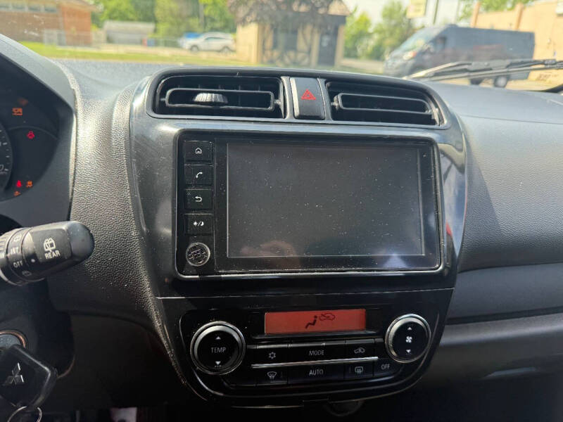 2024 Mitsubishi Mirage ES