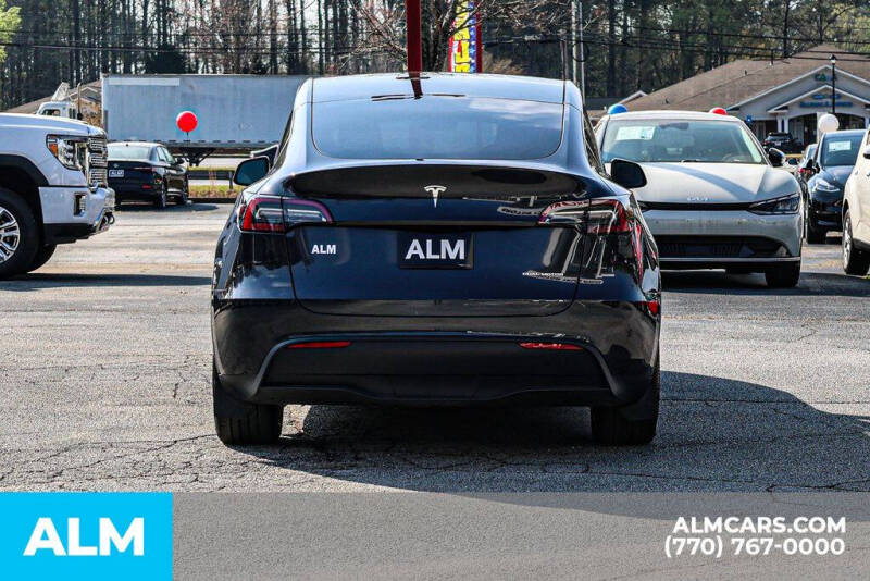 2024 Tesla Model Y Long Range