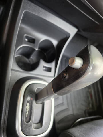 2009 Nissan Versa 1.8 S