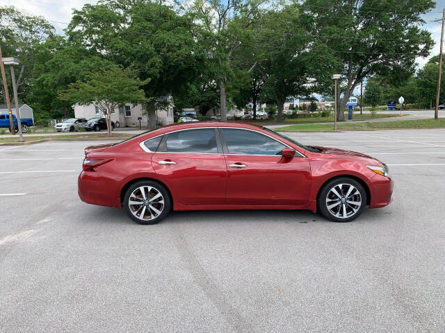 2017 Nissan Altima for sale at Entity Motors in Columbia, SC