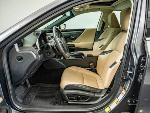 2019 Lexus ES 350