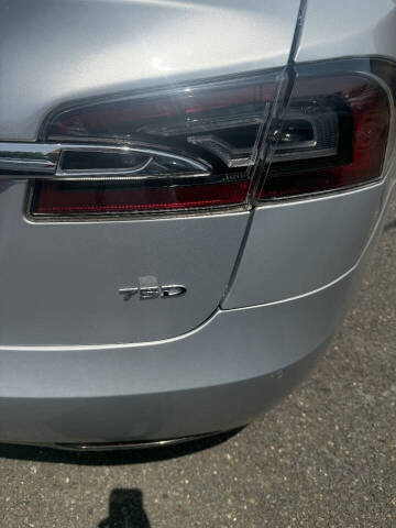2017 Tesla Model S 75D