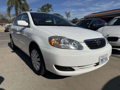 2005 Toyota Corolla LE