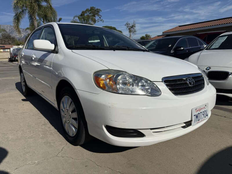 2005 Toyota Corolla LE
