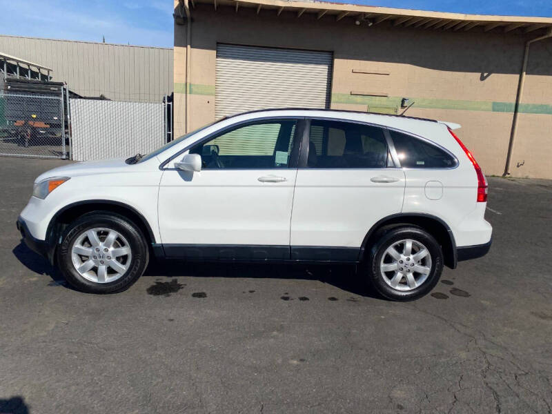 2008 Honda CR-V for sale at Davis Autotrader LLC in Clovis CA