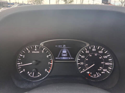 2019 Nissan Pathfinder S