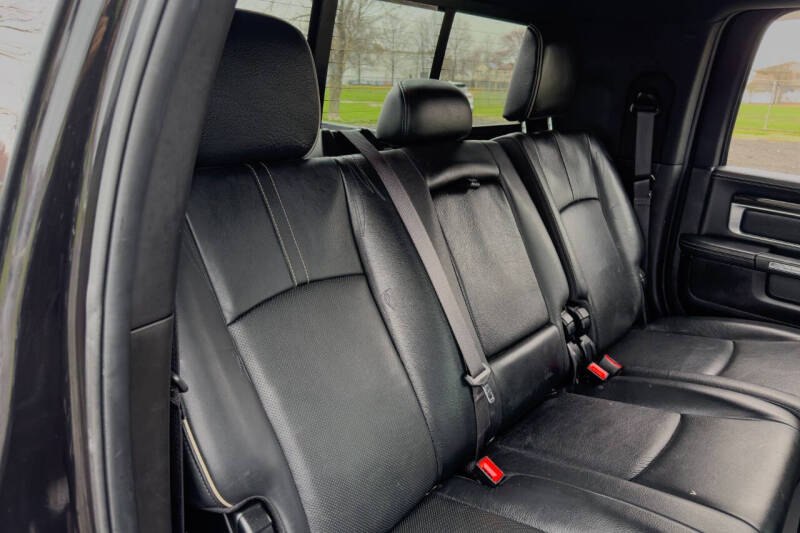 2018 RAM 3500 Laramie Limited