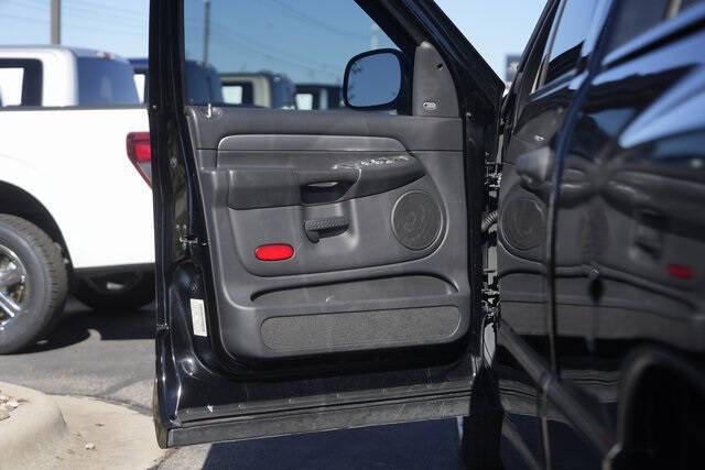 2005 Dodge Ram 1500 SRT-10