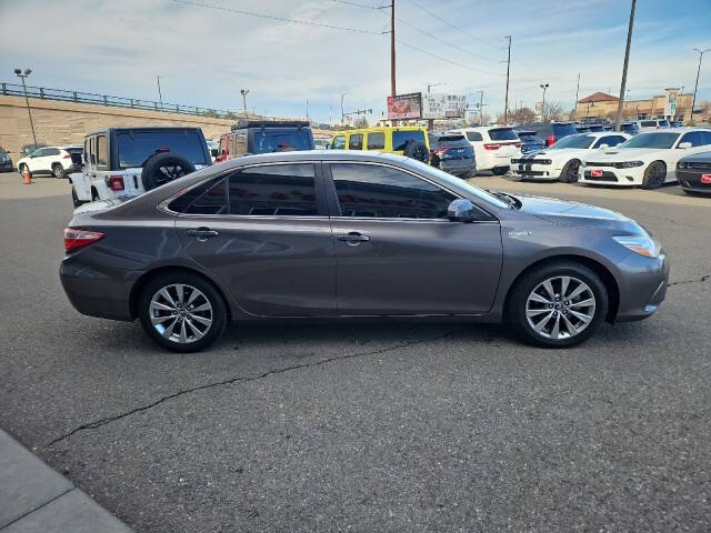2017 Toyota Camry Hybrid