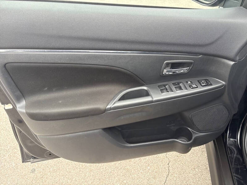 2022 Mitsubishi Outlander Sport ES