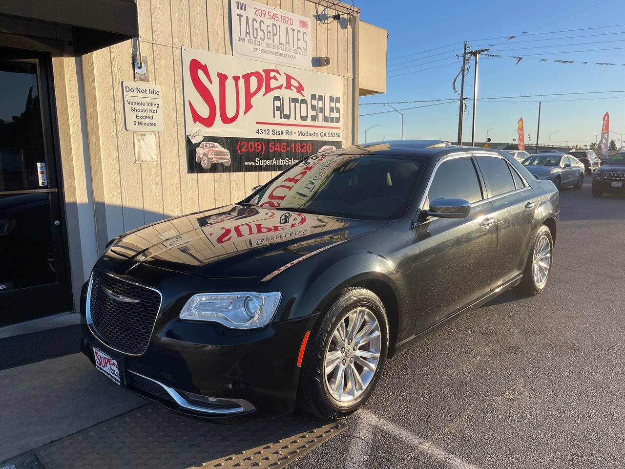 2016 Chrysler 300 for sale at Super Auto Sales Modesto in Modesto, CA