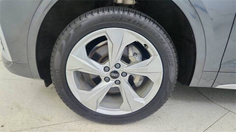 2024 Audi Q5 Sportback quattro S line Prem Plus 45 TFSI