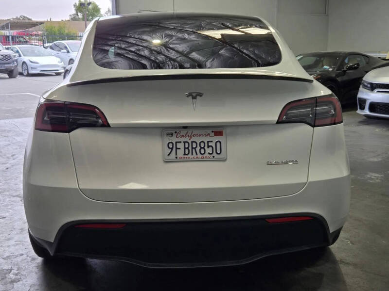 2023 Tesla Model Y Performance