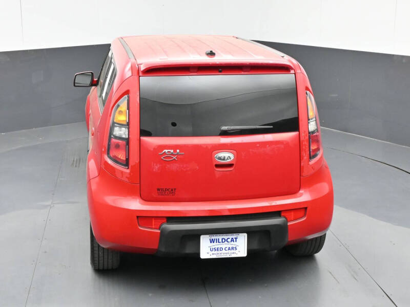 2010 Kia Soul +