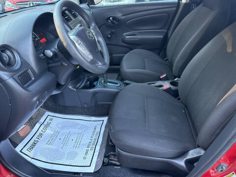 2015 Nissan Versa 1.6 S