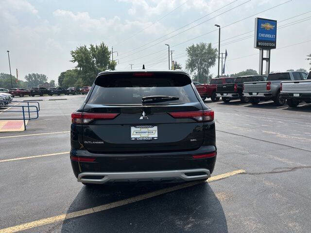 2023 Mitsubishi Outlander SEL