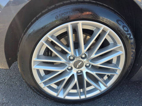 2021 Genesis G70