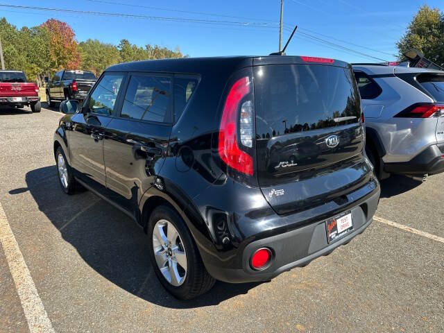 Black 2017 Kia Soul Base 4dr Crossover 6A 2