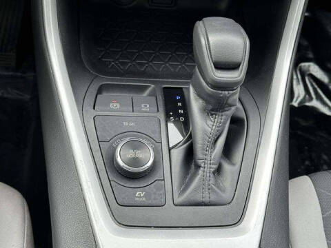 2019 Toyota RAV4 Hybrid XLE