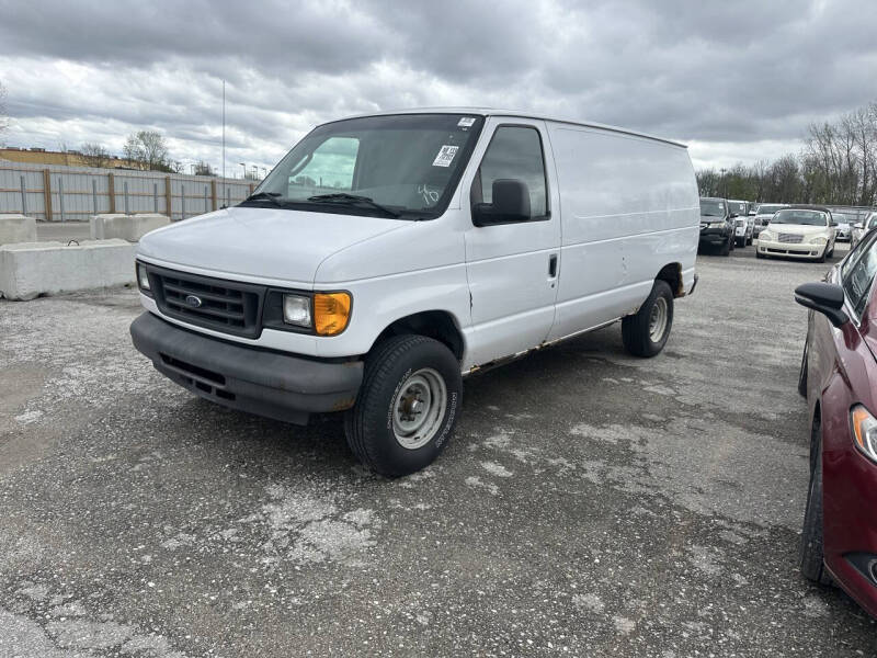 2004 Ford E-Series E-350 SD